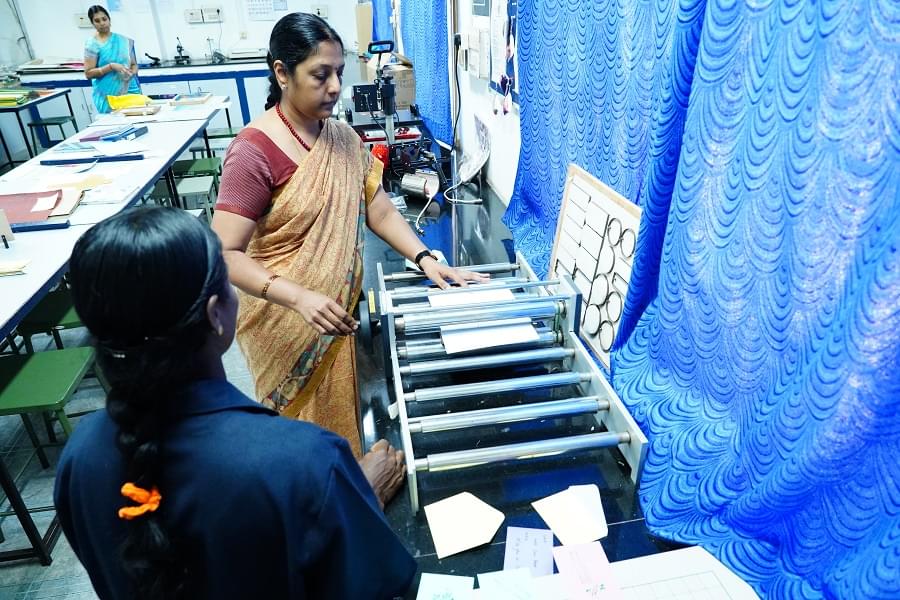 School of Engineering, Avinashilingam University Coimbatore Printing Technology Lab photo 5